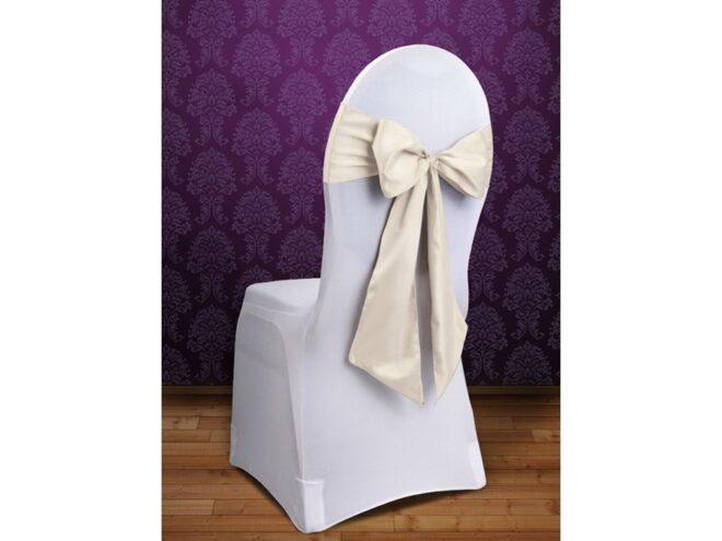 Krém szatén-selyem masnival bérelhető fehér spandex székszoknyával