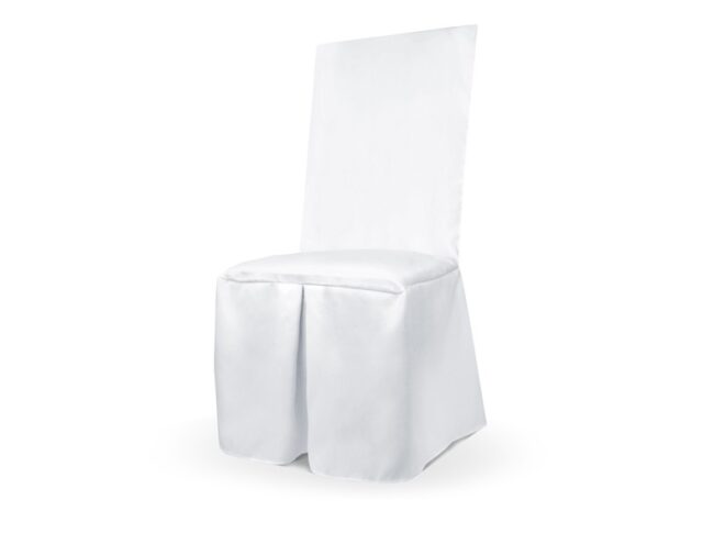 Megvásárolható szabott székszoknya szögletes háttámlájú székekhez matt fehér napszövet anyagból lábnak mozgásteret engedő hajtásokkal