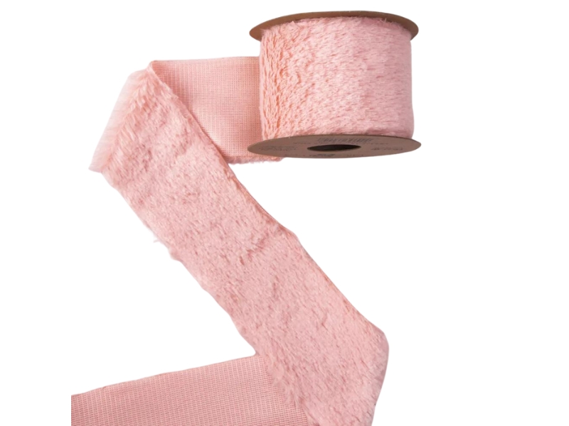 Szőrme szalag púder rózsaszín színben 63mm x 2,75m Szőrme szalag púder rózsaszín színben 63mm x 2,75m