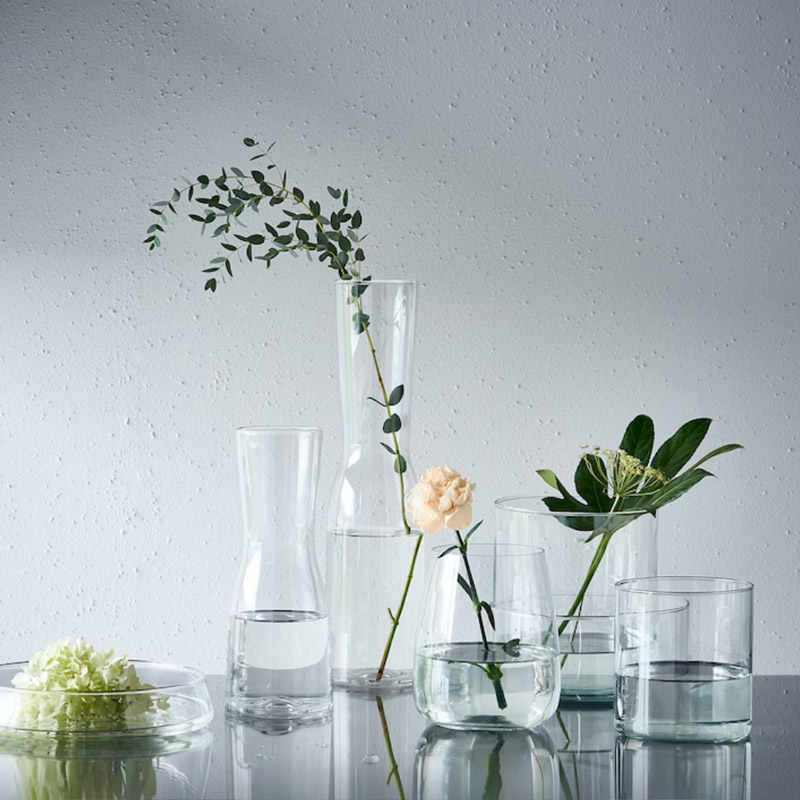 Bérelhető szűkített szájú henger váza 18cm